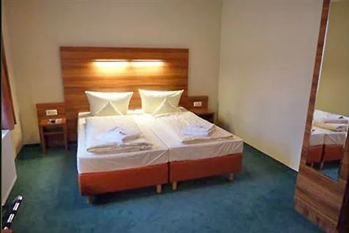 Hotel B-chill Düsseldorf