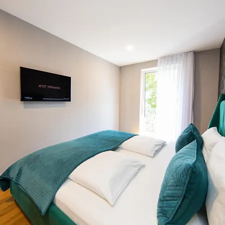 Haus Hillesheim 4* Düsseldorf